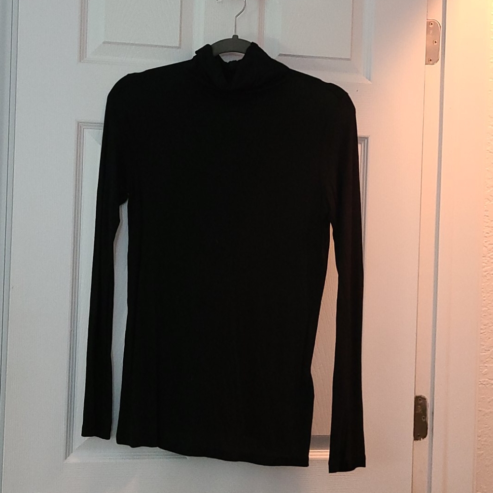 Banana Republic turtleneck